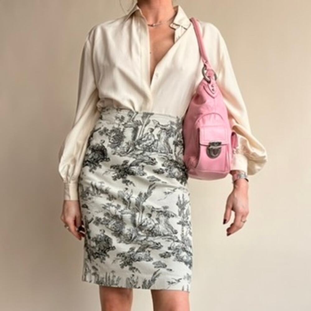 NYC Design Company Toile Pencil Skirt - Black & White Pastoral Scene, Size 4